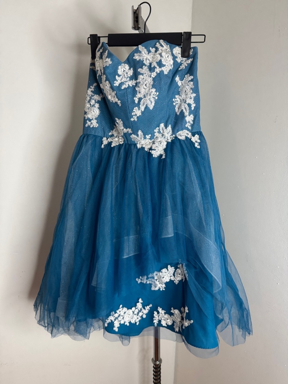 Alfred Angelo Disney princes prom dress size 6 girl